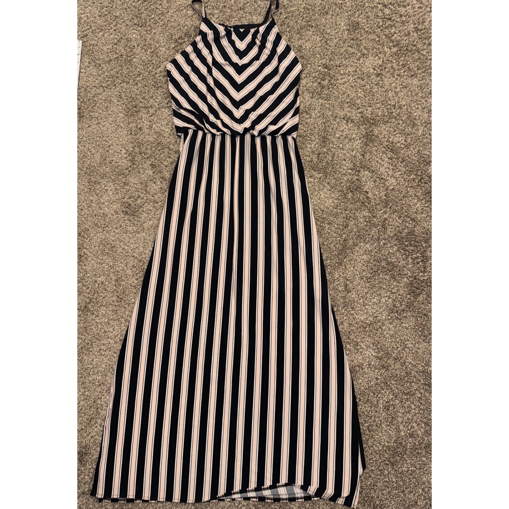 Maurices Womens Lg Striped Halter Maxi Dress Black Pink White Chevron Sleeveless